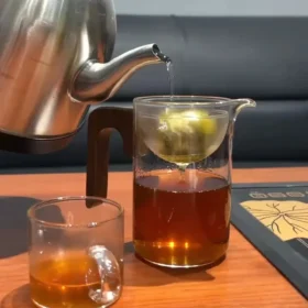 350ml Xiao Qing Gan Glass Teapot with Strainer